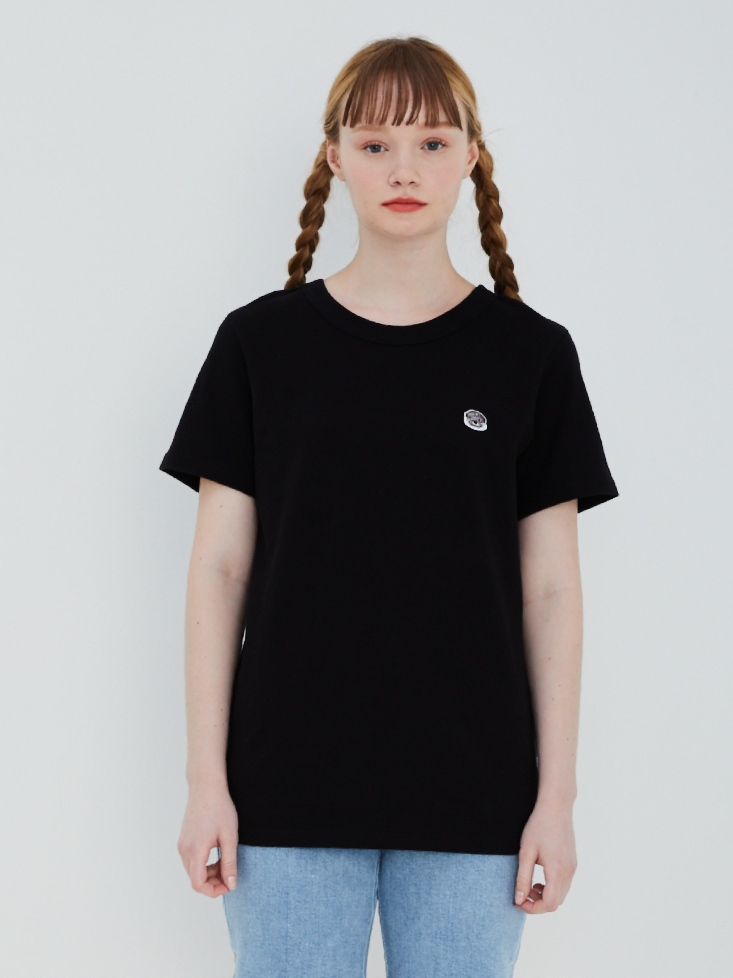 유니섹스 스탠다드핏 레이지오터자수 티셔츠 블랙